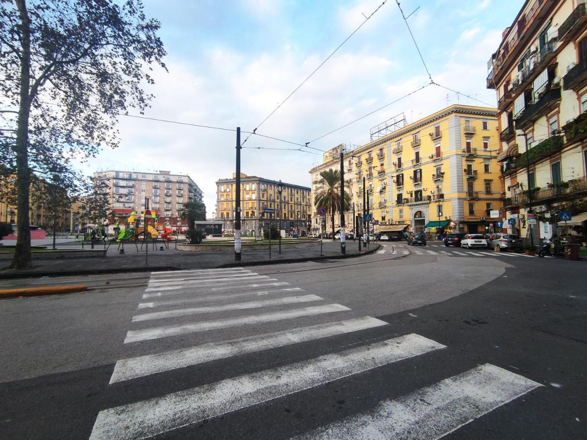 Apartament Na' Stanza In Piazza Neapol Zewnętrze zdjęcie