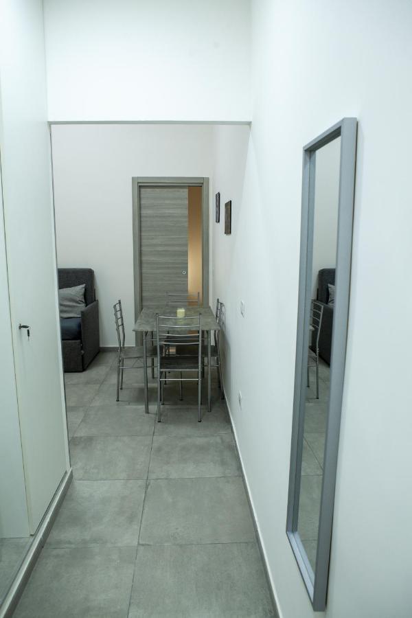 Apartament Na' Stanza In Piazza Neapol Zewnętrze zdjęcie