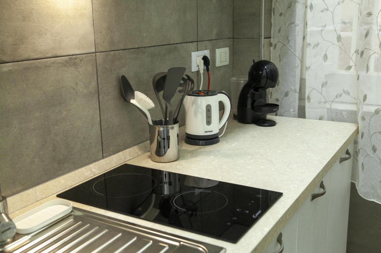 Apartament Na' Stanza In Piazza Neapol Zewnętrze zdjęcie