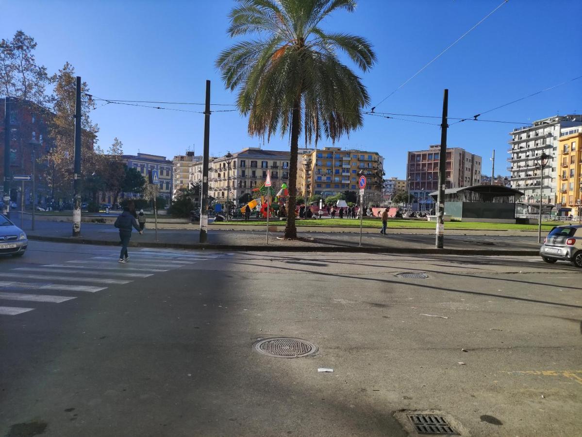 Apartament Na' Stanza In Piazza Neapol Zewnętrze zdjęcie