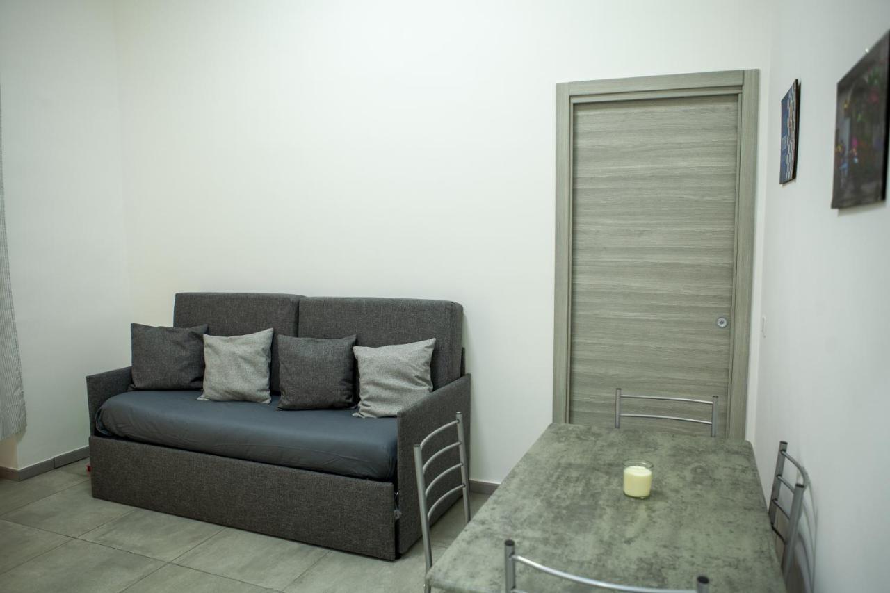 Apartament Na' Stanza In Piazza Neapol Zewnętrze zdjęcie